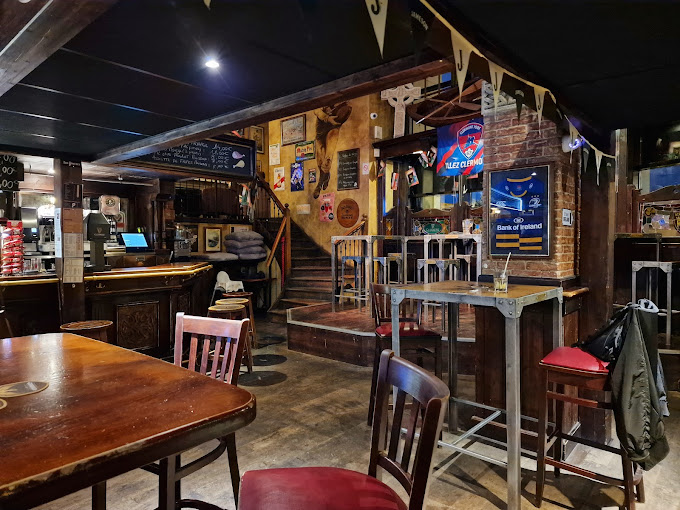 Kerry's Pub